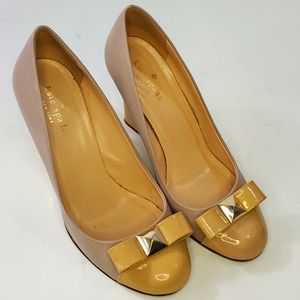 Kate Spade New York Patent leather stud bow Wedge heels size 7